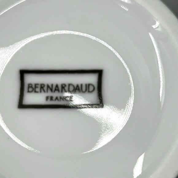 Bernardaud France Douce Porcelain All White Mug. Set of 4 - Picture 4 of 5